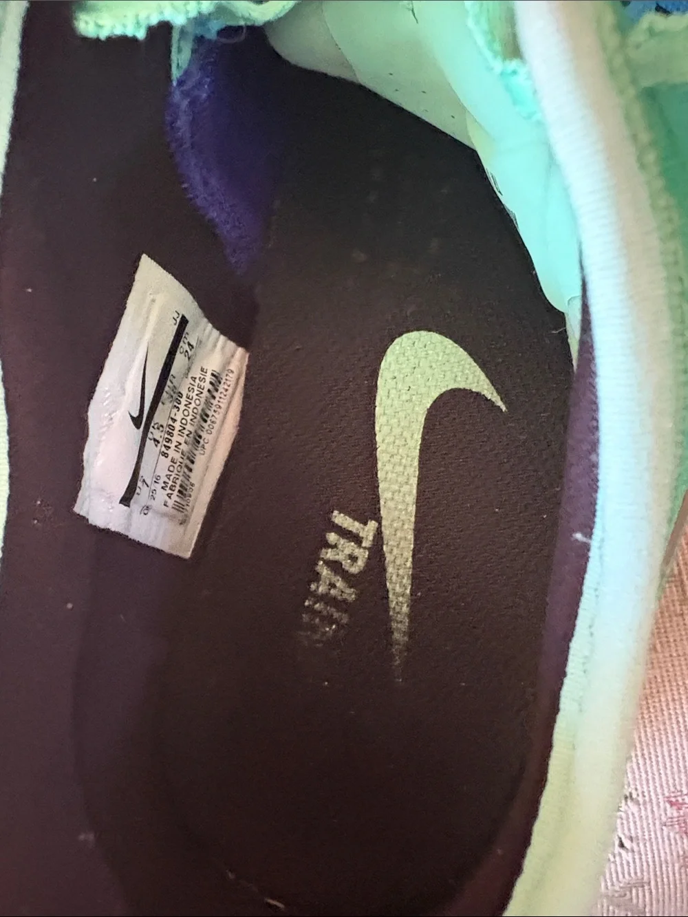 Nike Blue and Teal Gradient Running Sneakers women’s size 7